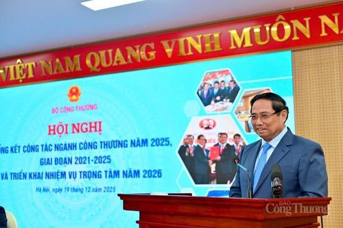 Thủ tướng: Ngành Công Thương phát huy '6 tiên phong' cùng đất nước phát triển