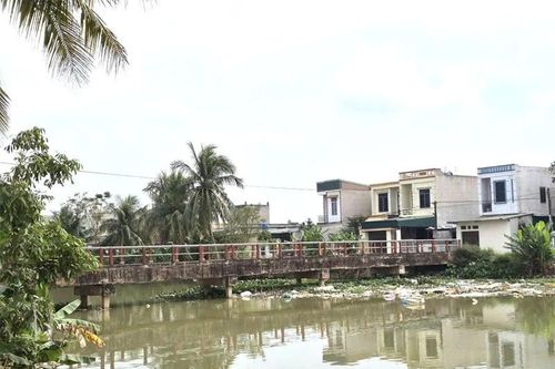 Thấp thỏm những cây cầu 'già cỗi'