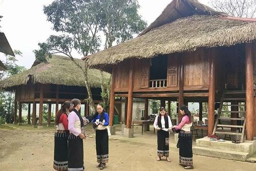 Giữ 'hồn' văn hóa du lịch miền Tây xứ Thanh
