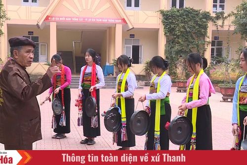 Những người góp phần gìn giữ văn hóa truyền thống