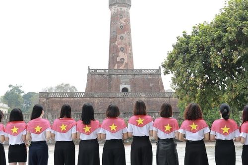 Hà Nội có thêm trải nghiệm mới với tour 'Ký ức Cột cờ'