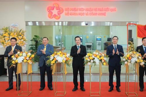 Bộ Khoa học và Công nghệ chỉ tiếp nhận thủ tục của người dân và doanh nghiệp qua một cửa duy nhất