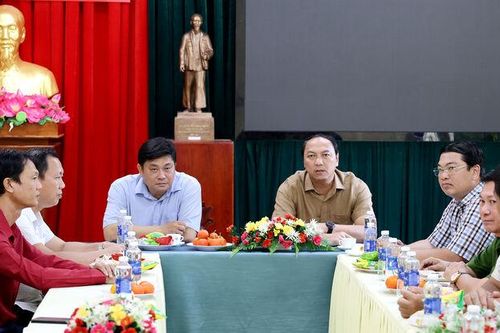Phó Bí thư Tỉnh ủy An Giang Lâm Minh Thành thăm, làm việc tại đặc khu Thổ Châu