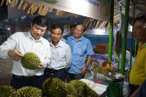 Lễ hội Nông sản xã Phú Hựu lần thứ nhất diễn ra từ ngày 27 đến 30 -1 - 2026