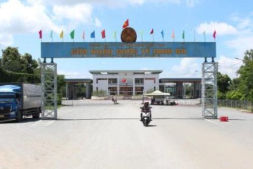 Đồng Tháp: Phát triển thương mại biên giới và xuất khẩu hàng hóa sang thị trường Campuchia
