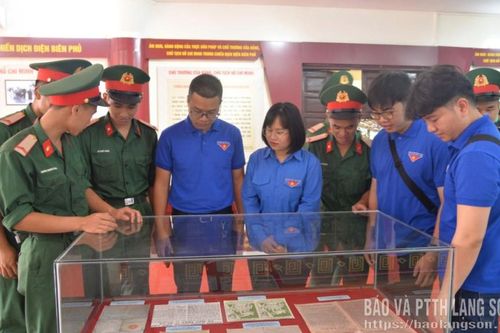 Vang vọng lời hịch non sông