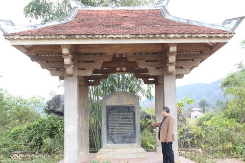 Về an toàn khu Ba Xã