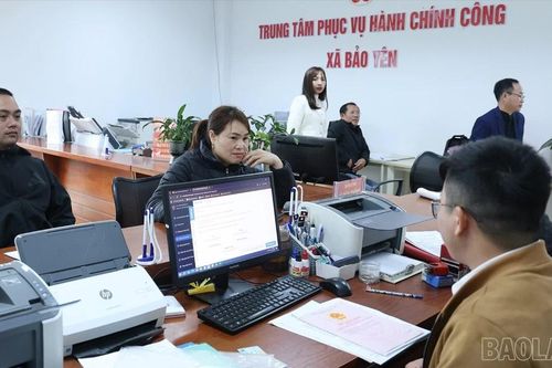Trung tâm Phục vụ hành chính công xã Bảo Yên giải quyết đúng hạn, trước hạn trên 98% hồ sơ
