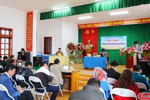 Hội thảo 'Bảo tồn bản sắc văn hóa dân tộc Mông - Xứng danh quê hương A Phủ