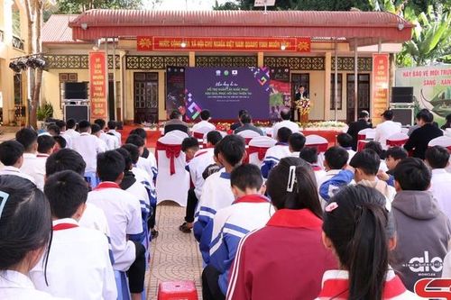 Khởi động Dự án 'Hỗ trợ khẩn cấp, khắc phục hậu quả, phục hồi sau thiên tai cho cộng đồng khu vực miền núi tỉnh Sơn La'