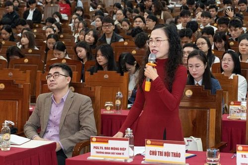 'Hoàn thiện pháp luật Việt Nam trong bối cảnh mới'