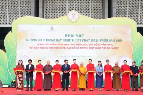 Hà Nội: Khai mạc triển lãm Phật giáo đồng hành xây dựng Thủ đô phát triển văn minh, hiện đại, hạnh phúc