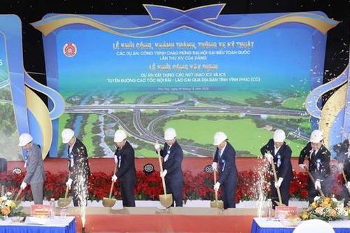 Phú Thọ: Khởi công nút giao IC2, IC5, tạo đột phá kết nối trên cao tốc Nội Bài - Lào Cai