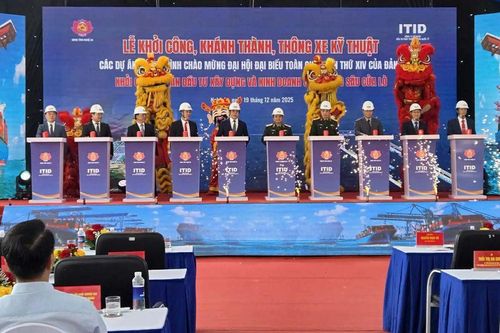 Nghệ An khởi công Dự án Cảng nước sâu Cửa Lò