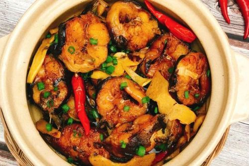 Cách nấu cá kho nghệ chuẩn vị miền Trung đơn giản lại ngon đúng điệu