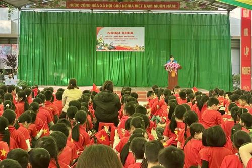 Trường Tiểu học Nguyên Bình ngoại khóa chủ điểm 'Uống nước nhớ nguồn'
