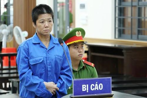 Người phụ nữ lãnh 9 năm tù vì đốt nhà hàng xóm