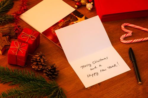 Gợi ý chọn quà Giáng sinh dưới 500 nghìn đồng
