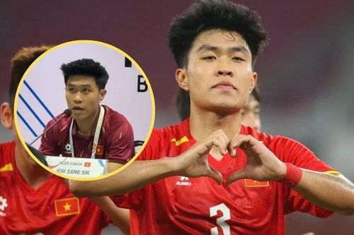 Màn 'bắn' tiếng Anh của cầu thủ U22 Việt Nam đạt triệu view, gây sốt cõi mạng