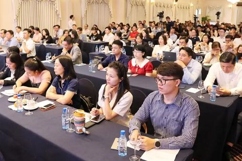 Sớm điều chỉnh luật về quản lý hàng hóa xuất nhập khẩu