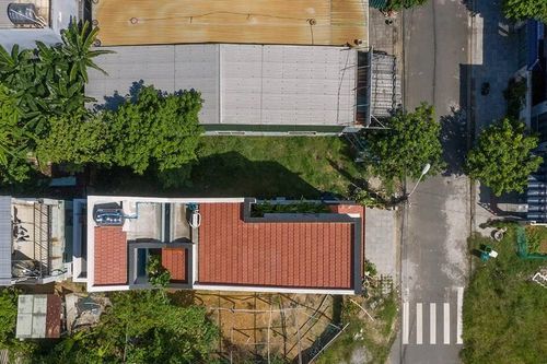 Nhà gạch nung ngập nắng gió và cây xanh ở Đà Nẵng