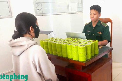Xử lý đối tượng mua bán mỹ phẩm không rõ nguồn gốc
