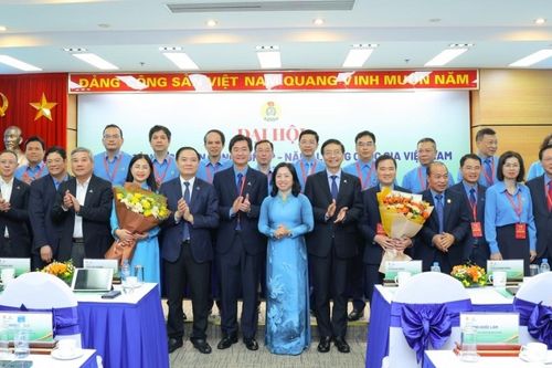 Giữ lửa truyền thống, xây dựng Công đoàn Petrovietnam vững mạnh đồng hành cùng NLĐ phát triển trong kỷ nguyên mới