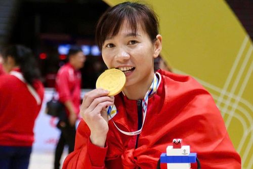 Futsal nữ Việt Nam vô địch SEA Games 33: Cô gái kim cương Thùy Trang