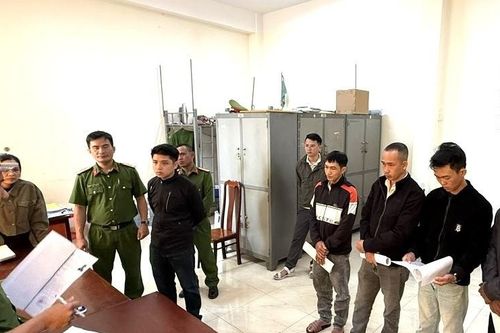 7 người bị khởi tố sau vụ xô xát giữa hai gia đình hàng xóm ở Đắk Lắk