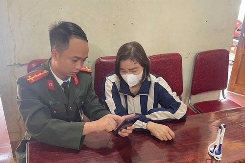 Nữ sinh cấp 2 bị lừa đảo trúng iPhone, dọa phạt vì tội 'trốn thuế'