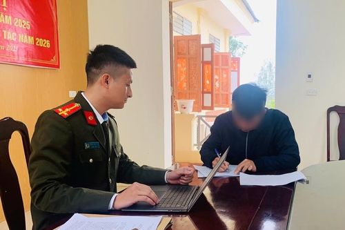 Xử phạt người đàn ông lên mạng bình luận không đúng về thi sát hạch lái xe