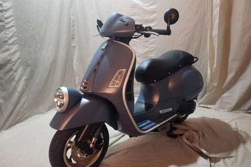 Vespa giới thiệu 2 xe tay ga đậm chất cổ điển, giá từ 142 triệu đồng