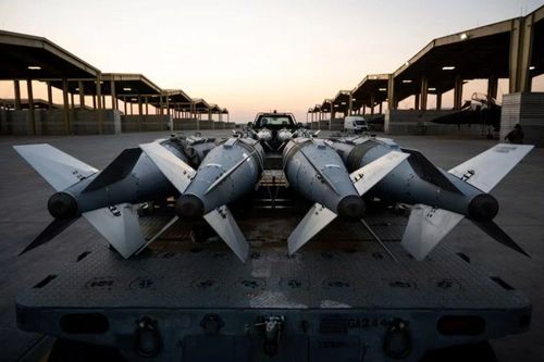 Mỹ không kích hơn 70 mục tiêu IS tại Syria trong đòn 'báo thù không khoan nhượng'