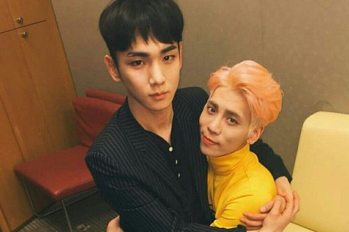 Key (SHINee) bị chỉ trích vì bài đăng liên quan Jonghyun