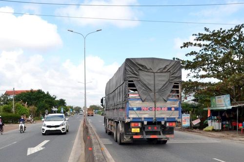 Cần sớm mở làn xe thô sơ trên quốc lộ 1 qua Đà Nẵng