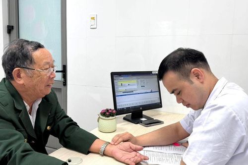 Bệnh viện Y học cổ truyền thành phố Đà Nẵng chăm sóc sức khỏe cựu chiến binh