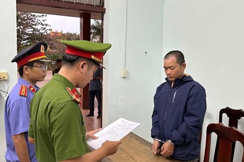 Khởi tố đối tượng sát hại vợ rồi tự tử