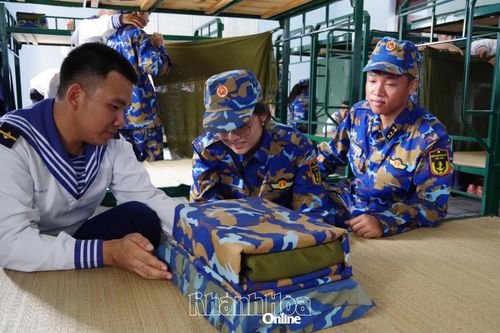 Trung tâm Bảo đảm kỹ thuật 719 tổ chức giao lưu nhân kỷ niệm 81 năm Ngày thành lập Quân đội nhân dân Việt Nam