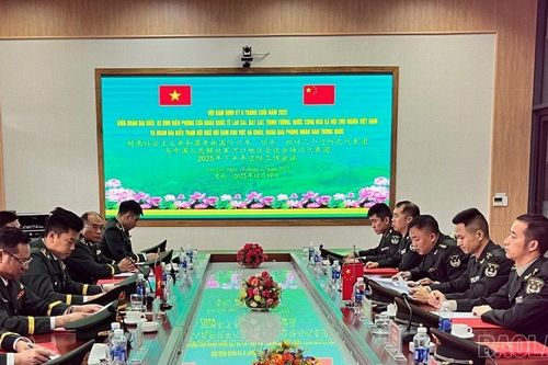 Các đồn Biên phòng Cửa khẩu quốc tế Lào Cai, Bát Xát và Trịnh Tường hội đàm với Trạm Hội ngộ Hội đàm Hà Khẩu