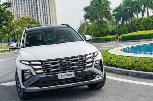 Giá xe Hyundai Tucson 2025: Lăn bánh và ưu đãi tháng 12