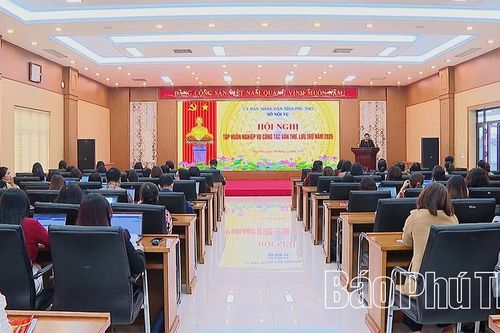 Hội nghị tập huấn kiến thức quản lý nhà nước về văn thư, lưu trữ năm 2025