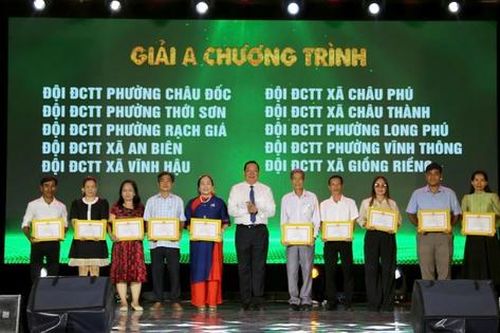 Chung kết trao giải Hội thi Đờn ca tài tử An Giang 2025 với 98 giải chính và 9 giải phụ