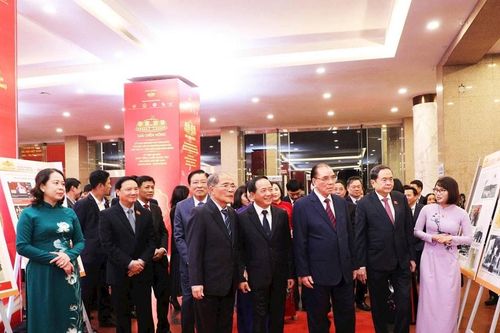 Báo chí với Quốc hội, Hội đồng nhân dân và dấu ấn Diên Hồng qua ảnh