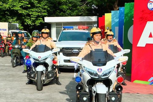 TP. Hồ Chí Minh: Công an phường, xã ra quân cao điểm tấn công trấn áp tội phạm