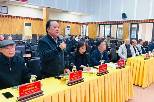 Hội nghị lấy ý kiến về phương án thiết kế, cải tạo, chỉnh trang Sân vận động (cũ)