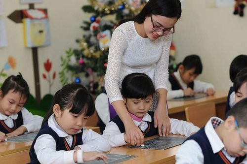 Có xét hưởng phụ cấp thâm niên nhà giáo cho giáo viên ngoài công lập không?