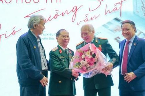 Nhạc sĩ Đào Hữu Thi tri ân những người lính qua âm nhạc cách mạng