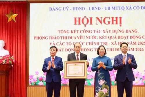 Xã Cổ Đô: 63 tập thể được khen thưởng trong phong trào thi đua yêu nước