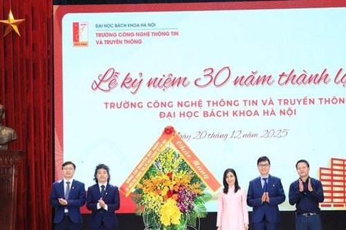 Khẳng định vai trò tiên phong trong kỷ nguyên số