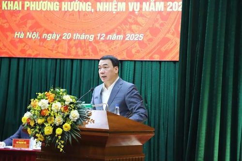 Tạo sự chuyển biến mạnh mẽ, đồng bộ trong hành động của toàn hệ thống chính trị ngành Y tế